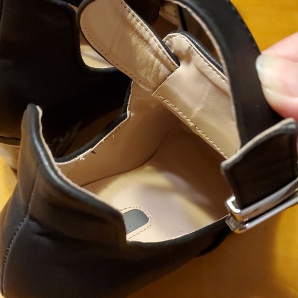 NWOT mark. Black Women's Ankle Boots - Size 6 - Picture 4 of 8